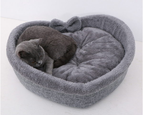 Heart Shape Soft Cozy Cat Pet Bed  Cute Warm Cushion
